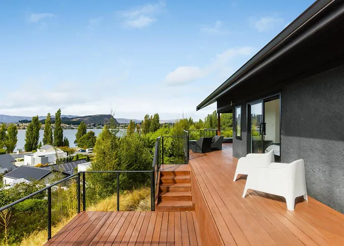 The Lookout - Views *